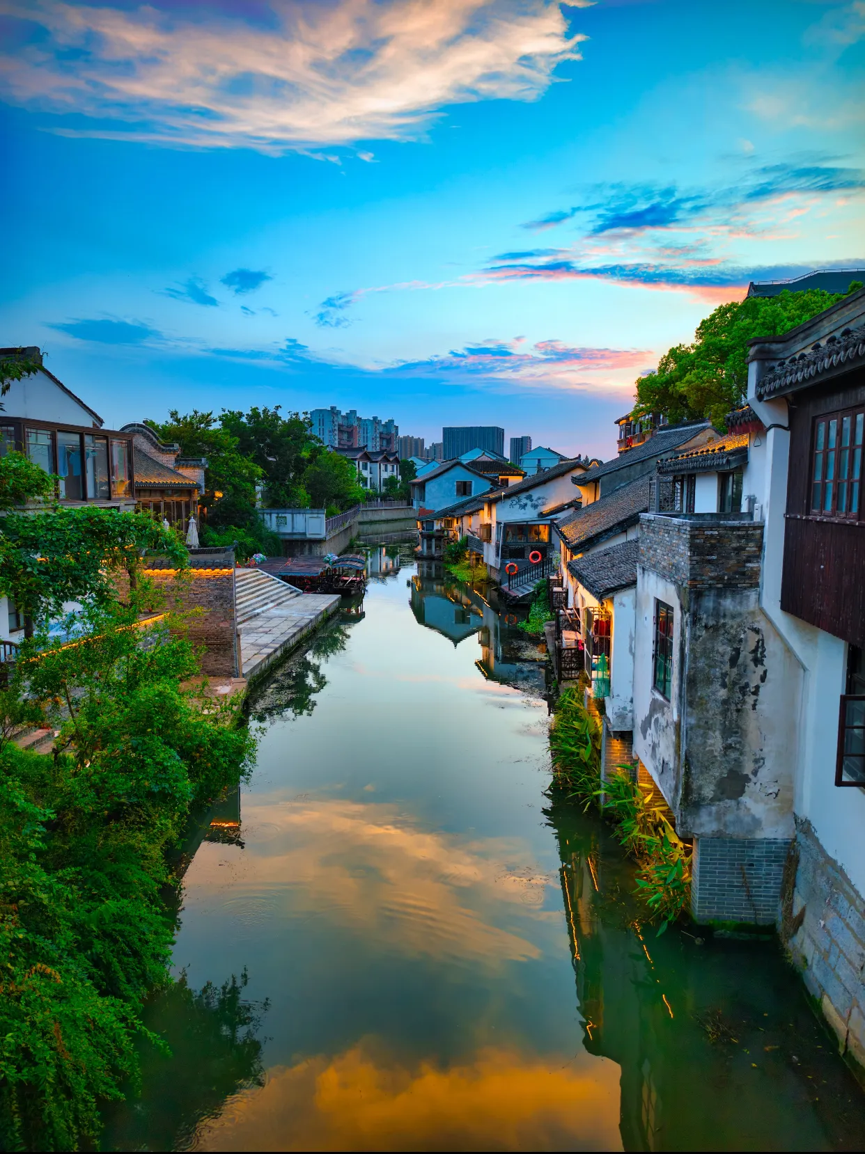 Zhujiajiao Water Town · Farewell Dinner