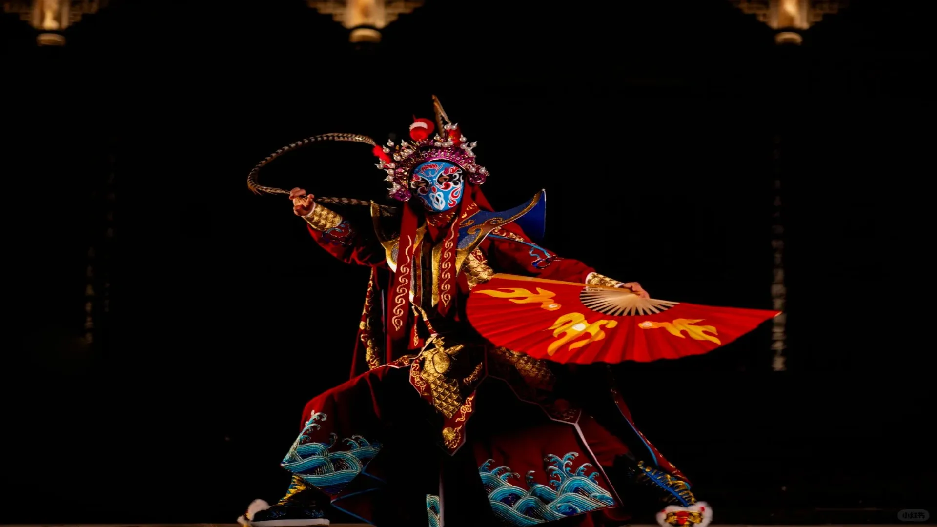 Experience the Art of Sichuan Opera Face-Changing
